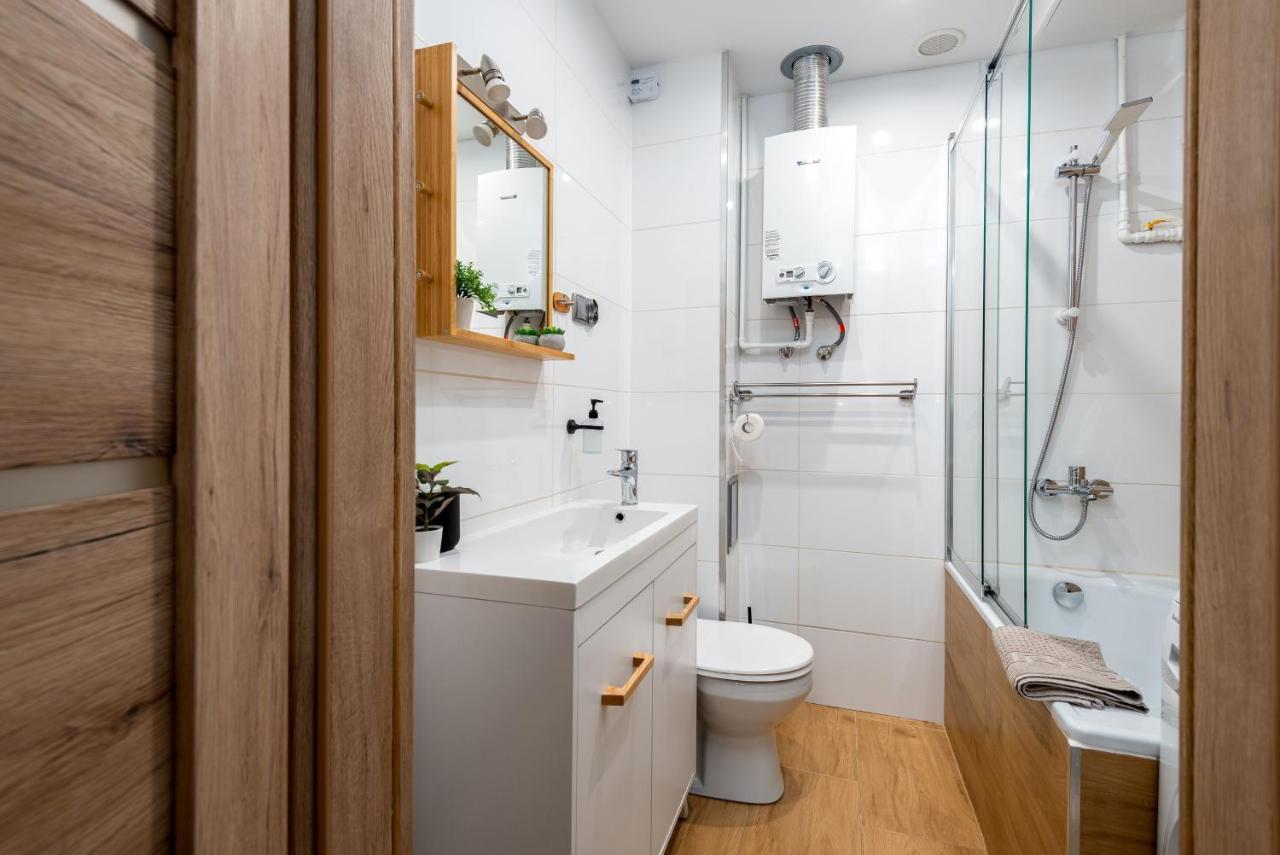 Kairos Apartments - City - Darmowy Parking, Scisle Centrum كاتوفيتسه المظهر الخارجي الصورة